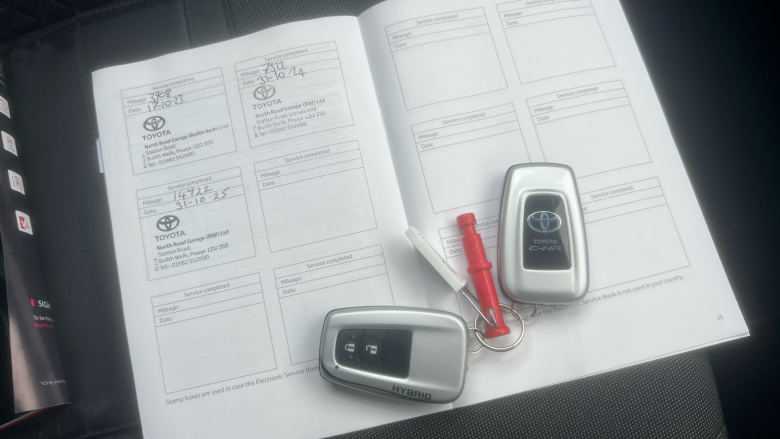 Toyota C-HR 1.8 Hybrid Icon 5dr CVT Hybrid Hatchback